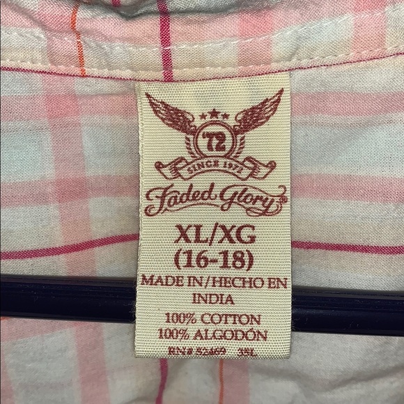 Pink & White Button Down - Picture 4 of 9